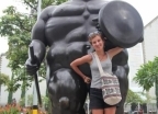 Z rzeźbą Botero - małe Medellin - wczasy, urlopy, wakacje